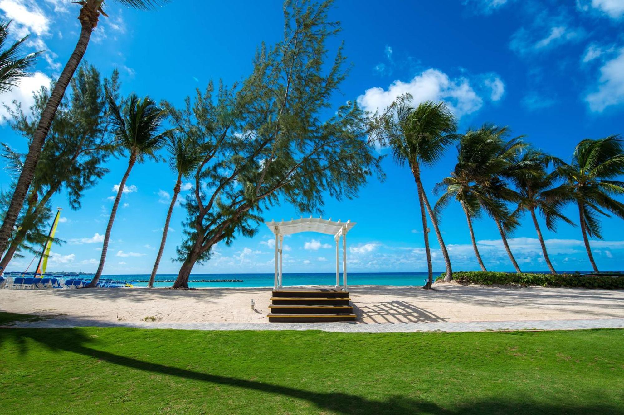 Resort Turtle Beach, A Tribute Portfolio